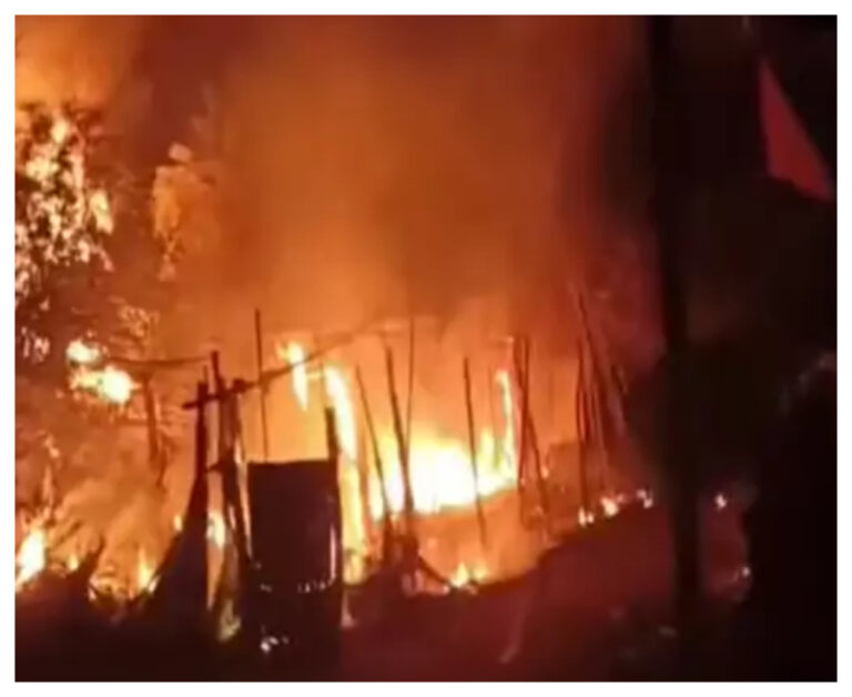 ఏలూరులో ఘోర అగ్నిప్రమాదం.. నిద్రలోనే ఇద్దరు మహిళలు సజీవ దహనం..
