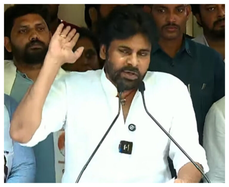 ఆంధ్రాలోనే సీఎం అయ్యే దిక్కులేదు… ఇక తెలంగాణలో ముఖ్యమంత్రిని అవుతానా?: పవన్ కల్యాణ్