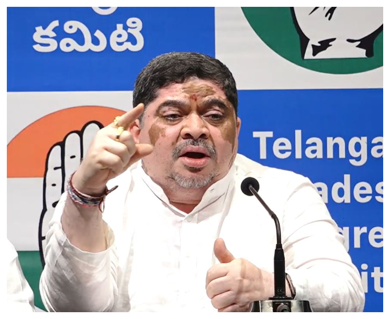 మిస్టర్ పవన్.. ఇది మా అయ్య జాగీరే..నాలుగు కోట్ల మంది తెలంగాణ ప్రజల అయ్య జాగీరే: మంత్రి పొన్నం ప్రభాకర్