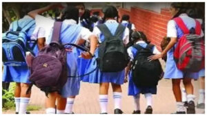 బడుల చదువులపై విశ్వాసాల నీడ