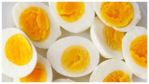 Boiled Eggs: రోజూ రెండు ఉడికించిన గుడ్లు తింటే ఏమవుతుంది.. శరీరంలో జరిగే అద్భుత మార్పులు గురించి తెలుసుకోండి..