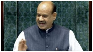 Parliament LIVE: ప్రతిపక్షాల నిరసనల నడుమ లోక్‌సభ మధ్యాహ్నం 12 గంటలకు వాయిదా..