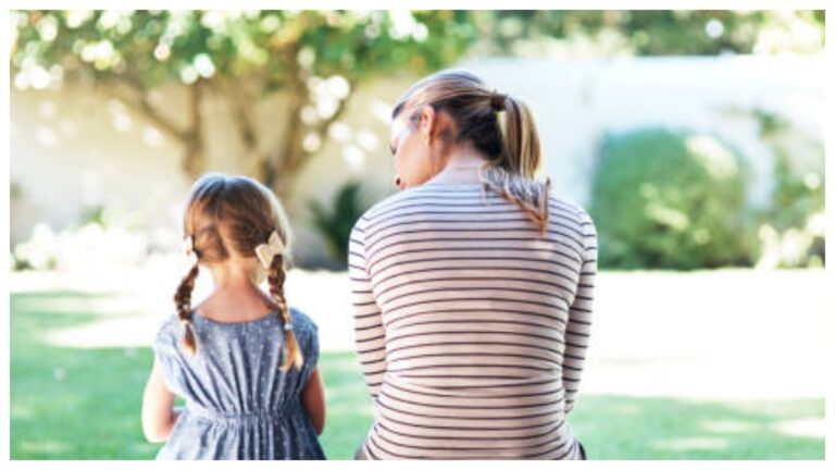 Bilingual Parenting: రెండు భాషలు నేర్పితే పిల్లలు గందరగోళానికి గురవుతారా? శిశు వైద్యుడు చెప్పిన నిజాలు ఇవిగో..