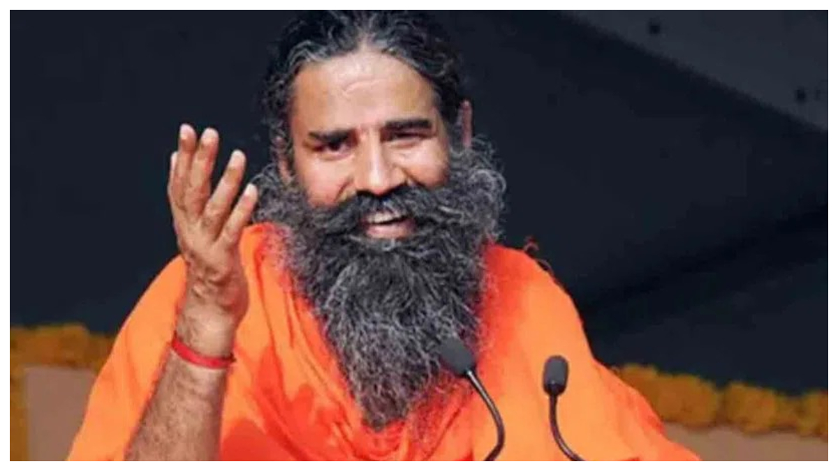 Ramdev’s Hindu Rashtra Comments: భారతదేశం హిందూ రాష్ట్రం అంటూ రామ్‌దేవ్ బాబా వ్యాఖ్యలు.. ముస్లింలు, క్రైస్తవులకు ముప్పు లేదంటూ ప్రకటన.. మండిపడుతున్న విపక్షాలు..