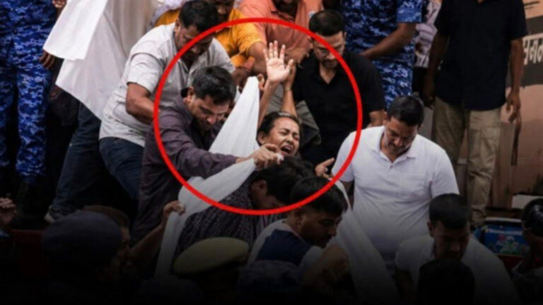 సోనం వాంగ్‌చుక్ ఆమరణ దీక్ష భగ్నం…నీరసించిన వాంగ్ చుక్ ను ఈడ్చుకెళ్లిన ఢిల్లీ పోలీసులు…(Video)