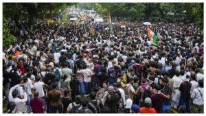 సమాజ మార్పు కోసం నిరంతర పోరాటాలు