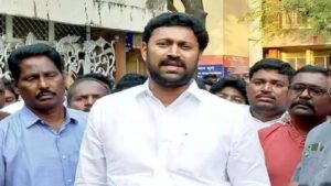 Kadapa MP YS Avinash Reddy: కడప ఎంపీ అవినాష్‌రెడ్డి నివాసంలో 6 గంటల పాటు కొనసాగిన ఈడీ తనిఖీలు..కీలక డాక్యుమెంట్లు, నగదు స్వాధీనం…
