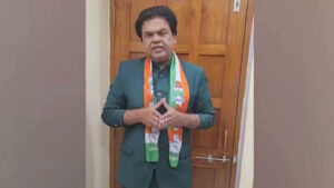 Praveen Prakash IAS: కాంగ్రెస్ తీర్థం పుచ్చుకున్న మాజీ ఐఏఎస్ అధికారి ప్రవీణ్ ప్రకాష్ .. రాజకీయాల్లో కొత్త ఇన్నింగ్స్