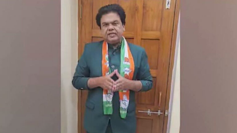 Praveen Prakash IAS: కాంగ్రెస్ తీర్థం పుచ్చుకున్న మాజీ ఐఏఎస్ అధికారి ప్రవీణ్ ప్రకాష్ .. రాజకీయాల్లో కొత్త ఇన్నింగ్స్