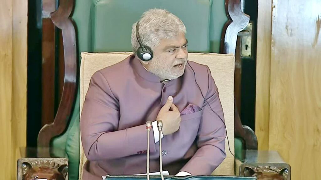 BRS MLC Arrest: స్పీకర్ గడ్డం ప్రసాద్‌పై అనుచిత వ్యాఖ్యలు.. తాతా మధు, నవీన్ రెడ్డి అరెస్ట్