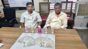 Telangana ACB: తెలంగాణ సెక్రటేరియట్‌లో లంచం తీసుకుంటూ రెడ్‌హ్యాండెడ్‌గా ఏసీబీకి పట్టుబడ్డ ప్రభుత్వ అధికారులు