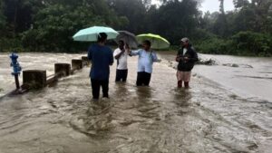 Andhra Pradesh Rains: ఉత్తరాంధ్రను ముంచెత్తిన భారీ వర్షాలు.. వచ్చే రెండు రోజుల పాటు కోసాంధ్రకు బిగ్ అలర్ట్..