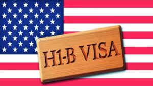 US H-1B Rules: అమెరికాలో ఉద్యోగం పోతే వెంటనే దేశం విడిచి వెళ్లిపోవాల్సిందే.. 60 రోజుల గ్రేస్ పీరియడ్ ఎత్తివేసే యోచనలో ట్రంప్ సర్కారు..