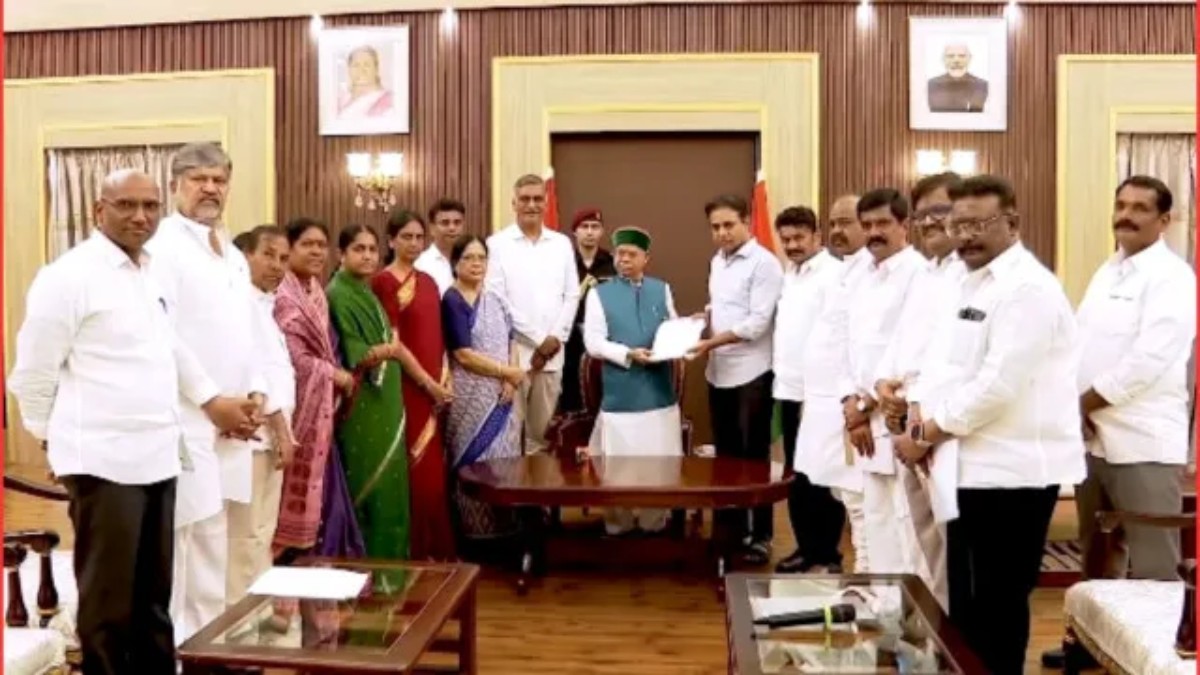 Telangana Politics: గవర్నర్‌ను కలిసిన కేటీఆర్.. కాంగ్రెస్ ప్రభుత్వంపై ఫిర్యాదుల వెల్లువ.. 1000 రోజులు గడిచినా హామీలు నెరవేర్చలేదని విమర్శ