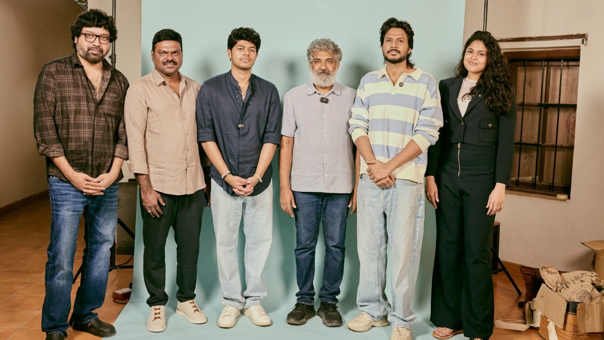 సిగ్మా’ ట్రైలర్ రిలీజ్ చేసిన రాజమౌళి