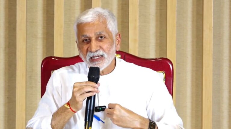 Vijayasai Reddy: సీఎం పదవి నాకొద్దు.. బాల్‌థాకరేలా మెంటర్‌గా ఉంటా.. విజయసాయిరెడ్డి సంచలన ప్రకటన.. వీడియో ఇదిగో..