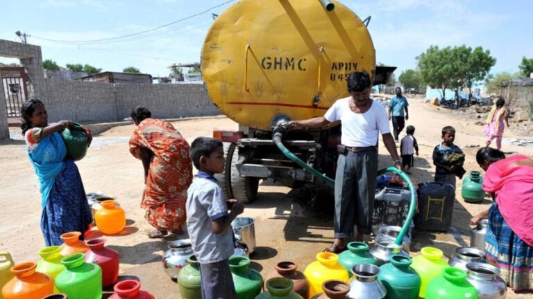 Hyderabad Water Crisis: నీటి సంక్షోభం దిశగా హైదరాబాద్.. భారీగా పడిపోయిన గ్రౌండ్‌వాటర్ లెవల్స్..ఏడాదిలోనే 4.84 మీటర్ల పతనం