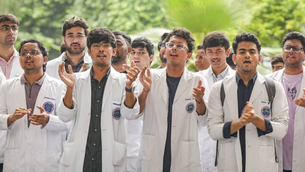 AP Junior Doctors Stipend Hike: ఏపీ జూనియర్ డాక్టర్లకు గుడ్‌న్యూస్.. స్టైపెండ్ పెంపు, జనవరి 1 నుంచే అమలు