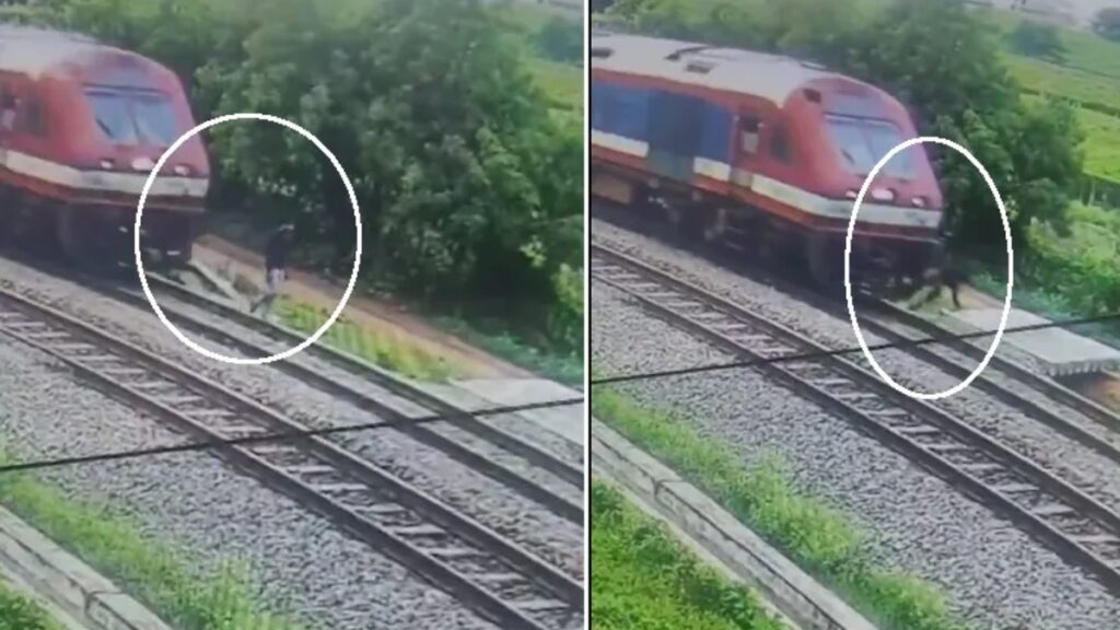 Bolarum Train Accident: ఒక్క క్షణం నిర్లక్ష్యం ప్రాణాంతకం.. ఇయర్‌ఫోన్లపై హైదరాబాద్ సీపీ సజ్జనార్ వార్నింగ్..