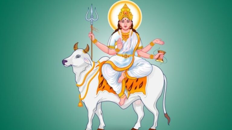Navratri 2026: దసరా 8వ రోజు అమ్మవారి అవతారం.. మహాగౌరి దేవి మహిమ, పూజా విధానం, విశిష్టత ఇదే..