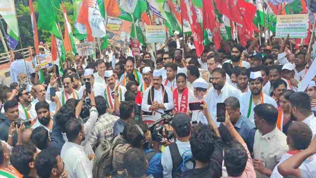 Hyderabad SIR Protest: ‘ఇండియా’ కూటమి ఆధ్వర్యంలో లోక్ భవన్ ముట్టడికి యత్నం