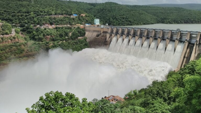 Srisailam Dam: శ్రీశైలం డ్యామ్‌కు అంతర్జాతీయ గుర్తింపు.. వరల్డ్ బుక్ ఆఫ్ రికార్డ్స్‌లో చోటు!