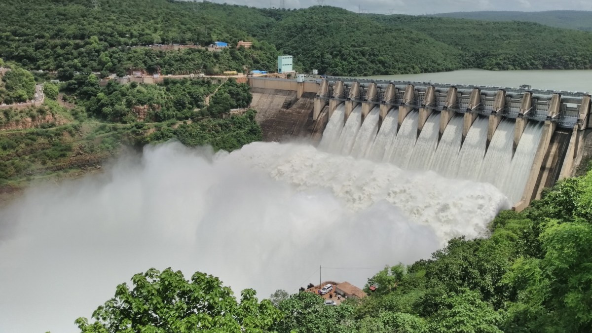 Srisailam Dam: శ్రీశైలం డ్యామ్‌కు అంతర్జాతీయ గుర్తింపు.. వరల్డ్ బుక్ ఆఫ్ రికార్డ్స్‌లో చోటు!