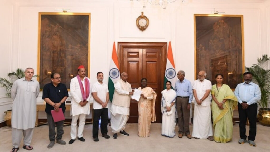 President Droupadi Murmu: ఎన్నికల అక్రమాలకు సంబంధించిన ఆధారాలను సమర్పించాలని రాష్ట్రపతి కోరారు – రాహుల్ గాంధీ..