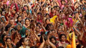 మహిళా విముక్తి కోసం ముక్కోణ పోరాటం